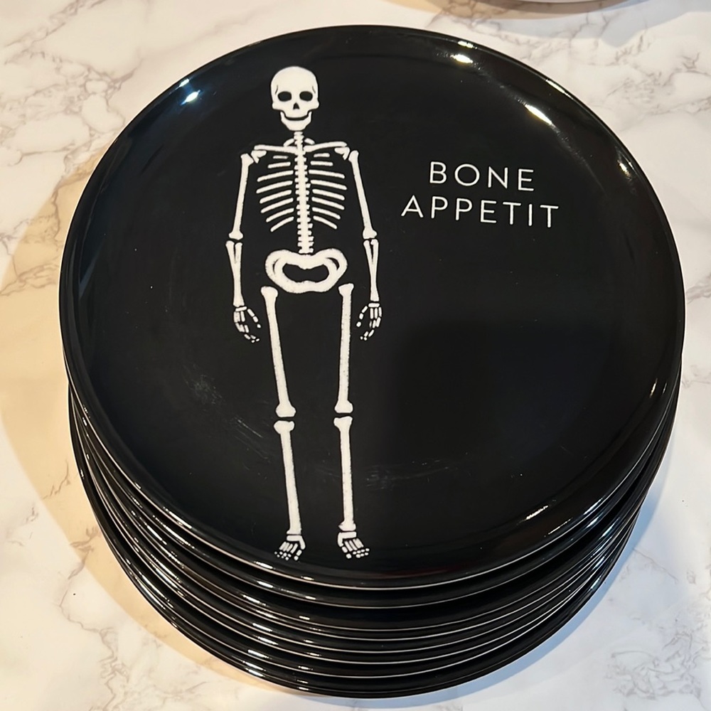 NWT 10pc Hyde & EEK! Boutique Skeleton Dinner “Bone Appetit” 10in Plates